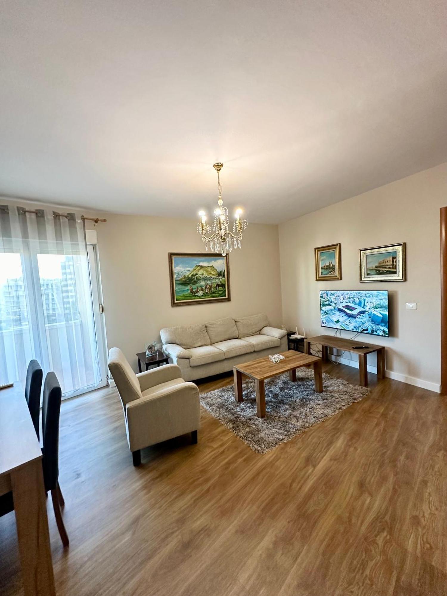 Kk Apartment Air Albania-Centrally Located ติรานา ภายนอก รูปภาพ