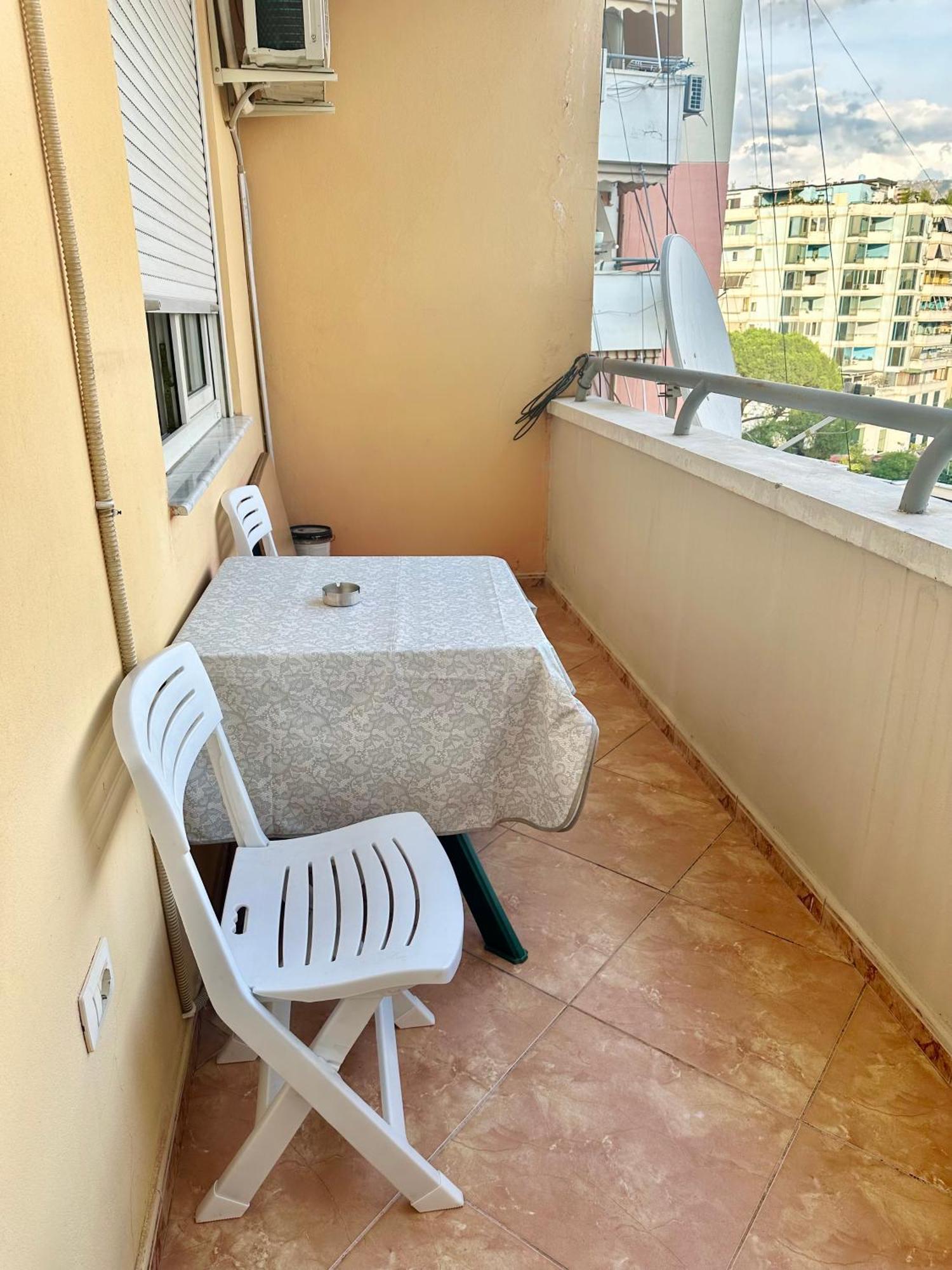 Kk Apartment Air Albania-Centrally Located ติรานา ภายนอก รูปภาพ